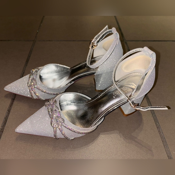 Wedding Shoes - Picture 3 of 7